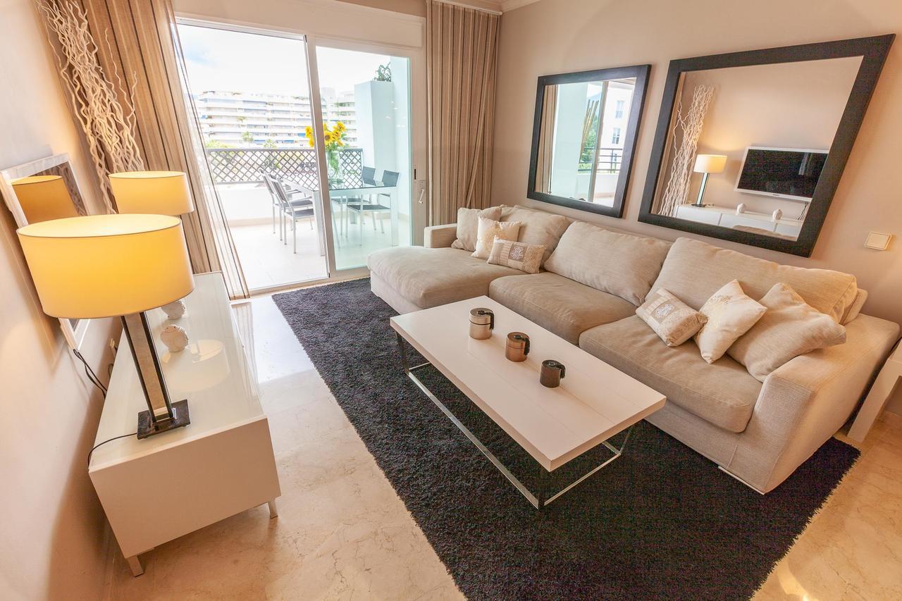 Vacation I Brand New Terrazas De Banus Apt, 24-7 Security, A Minute From The Marina, The Sea And Luxury Shopping Marbella